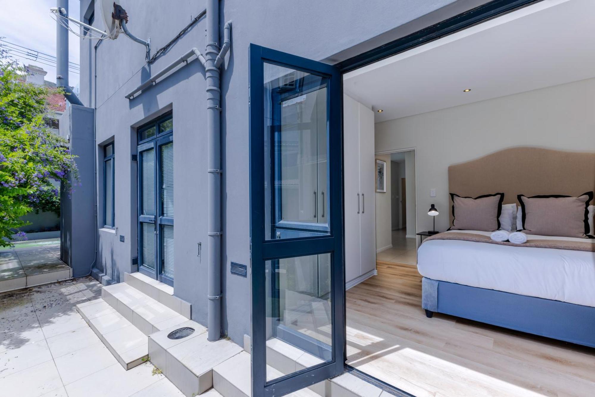 Holiday home 6b On Highworth Cape Town